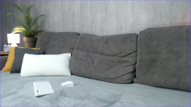 Gallery image thumbnail from StCat's myfreecams stream on, 05/14/2025, 13:18 image 6 of 20