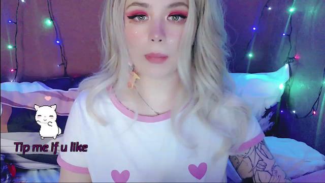 Gallery image thumbnail from SweetyTity's myfreecams stream on, 05/25/2023, 13:53 image 2 of 20