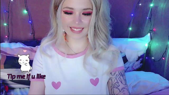 Gallery image thumbnail from SweetyTity's myfreecams stream on, 05/25/2023, 13:53 image 6 of 20