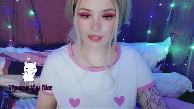 Gallery image thumbnail from SweetyTity's myfreecams stream on, 05/25/2023, 13:53 image 15 of 20