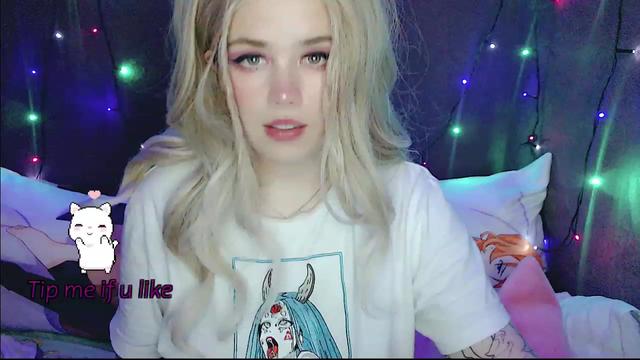 Gallery image thumbnail from SweetyTity's myfreecams stream on, 05/27/2023, 16:31 image 7 of 20