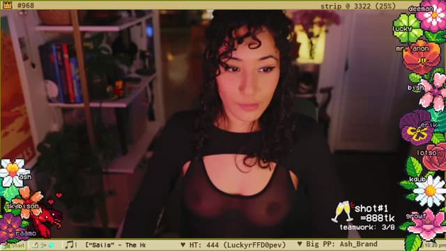 Gallery image thumbnail from TERRA's myfreecams stream on, 04/07/2023, 03:16 image 10 of 20