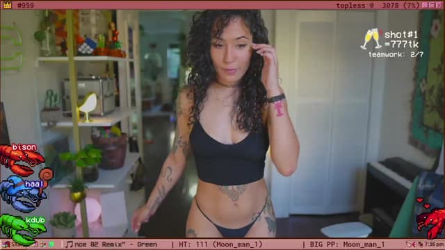 Gallery image thumbnail from TERRA's myfreecams stream on, 06/08/2024, 24:01 image 14 of 20