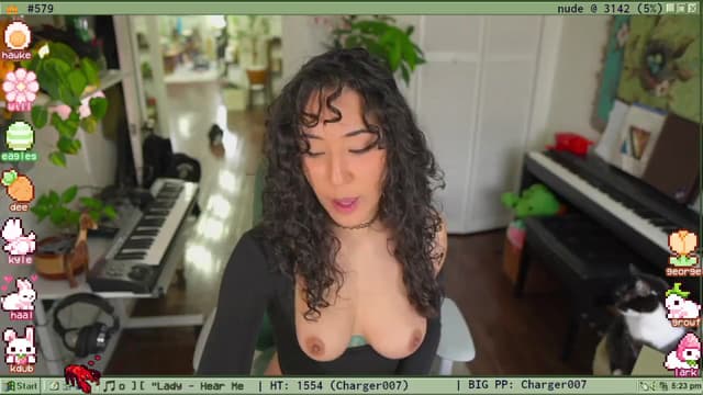 Gallery image thumbnail from TERRA's myfreecams stream on, 04/18/2025, 22:06 image 12 of 20