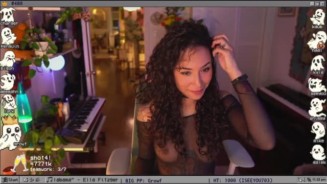 Gallery image thumbnail from TERRA's myfreecams stream on, 10/31/2025, 03:43 image 19 of 20