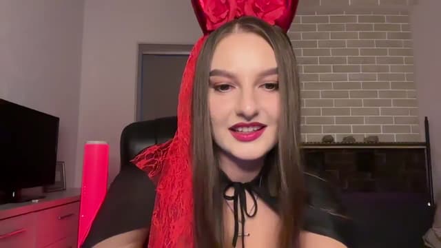 Gallery image thumbnail from Teiaa's myfreecams stream on, 10/31/2025, 14:25 image 11 of 20