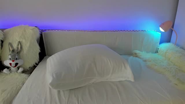 Gallery image thumbnail from Tenar's myfreecams stream on, 08/30/2023, 14:09 image 2 of 20