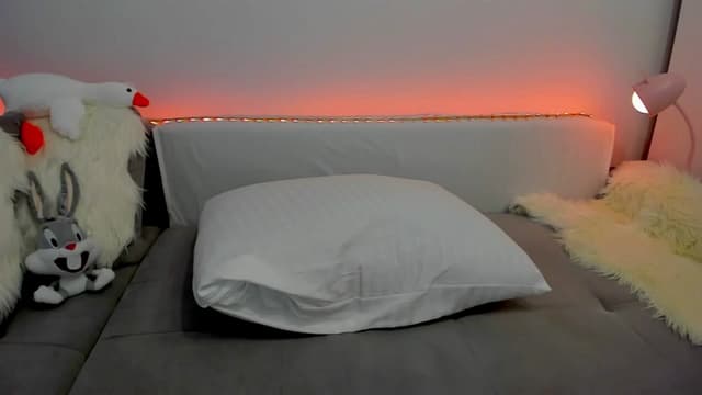 Gallery image thumbnail from Tenar's myfreecams stream on, 02/12/2024, 18:32 image 5 of 20