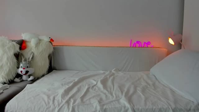 Gallery image thumbnail from Tenar's myfreecams stream on, 07/03/2024, 11:19 image 16 of 20