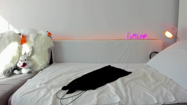 Gallery image thumbnail from Tenar's myfreecams stream on, 10/16/2024, 12:14 image 11 of 20