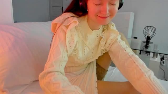 Gallery image thumbnail from Tenar's myfreecams stream on, 12/10/2024, 13:09 image 5 of 20