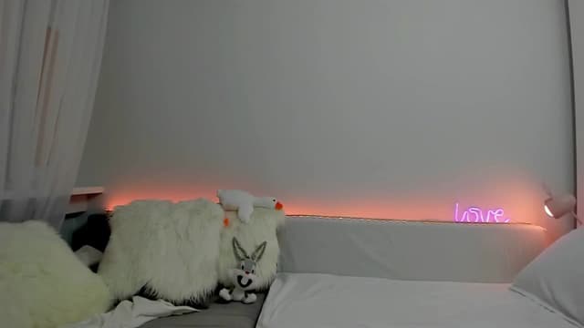 Gallery image thumbnail from Tenar's myfreecams stream on, 01/15/2025, 01:49 image 19 of 20