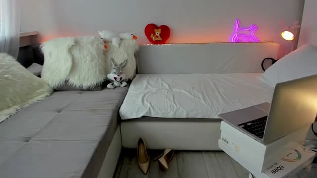 Gallery image thumbnail from Tenar's myfreecams stream on, 02/09/2025, 12:32 image 14 of 20