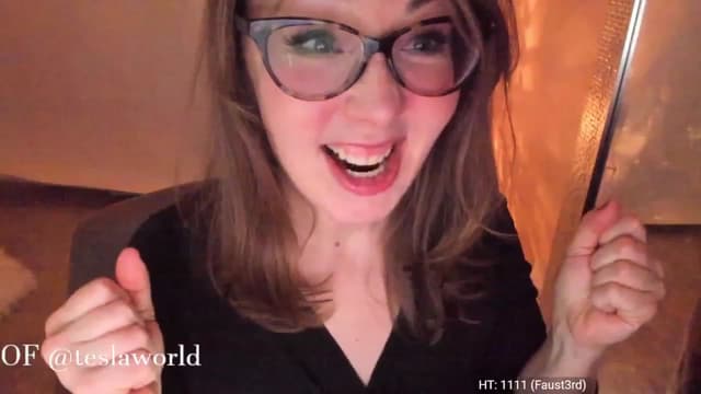Gallery image thumbnail from Tesla's myfreecams stream on, 02/18/2023, 05:57 image 15 of 20