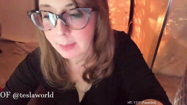 Gallery image thumbnail from Tesla's myfreecams stream on, 04/02/2023, 05:50 image 11 of 20