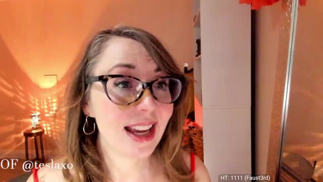 Gallery image thumbnail from Tesla's myfreecams stream on, 07/02/2023, 05:25 image 6 of 20