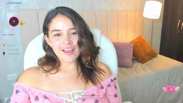 Gallery image thumbnail from Tesss's myfreecams stream on, 06/17/2024, 04:48 image 11 of 20