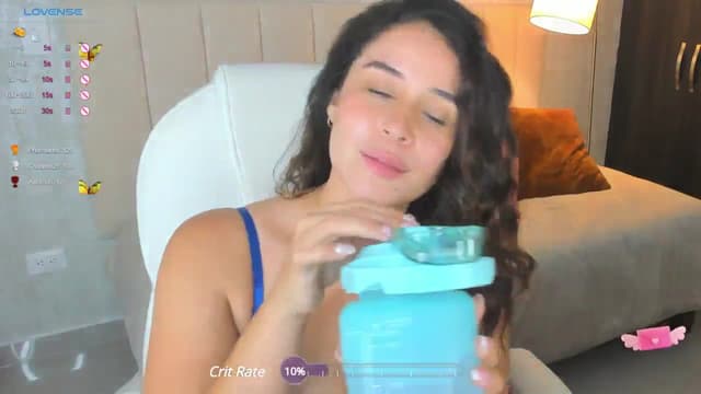 Gallery image thumbnail from Tesss's myfreecams stream on, 07/26/2024, 04:20 image 6 of 20