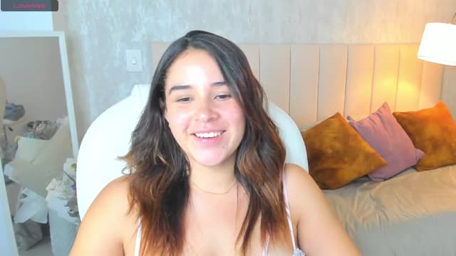 Gallery image thumbnail from Tesss's myfreecams stream on, 09/18/2024, 05:50 image 14 of 20