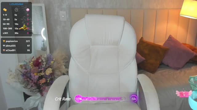 Gallery image thumbnail from Tesss's myfreecams stream on, 10/16/2024, 04:32 image 11 of 20