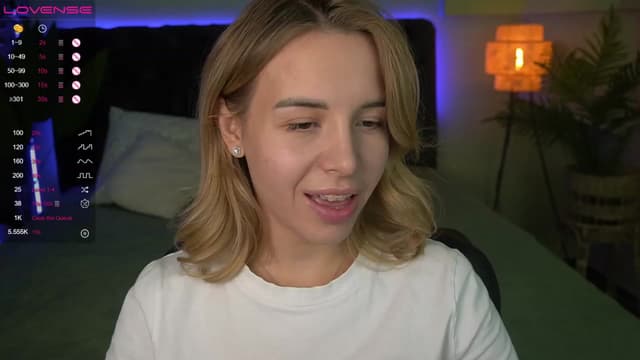 Gallery image thumbnail from Tilli's myfreecams stream on, 12/04/2023, 09:48 image 17 of 20
