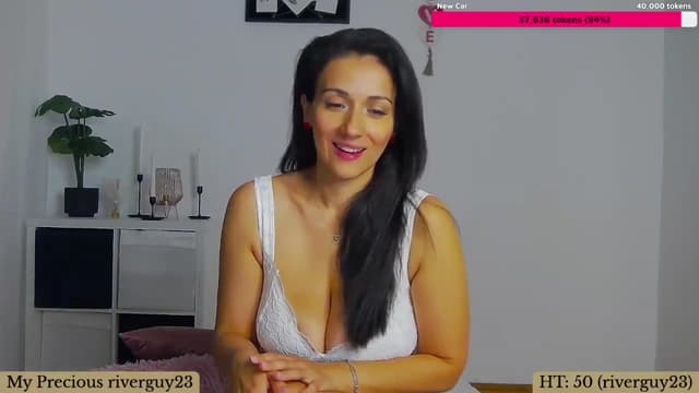 Gallery image thumbnail from Trixi's myfreecams stream on, 08/08/2024, 02:08 image 19 of 20