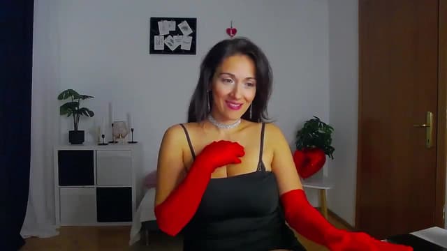 Gallery image thumbnail from Trixi's myfreecams stream on, 10/03/2024, 02:57 image 13 of 20
