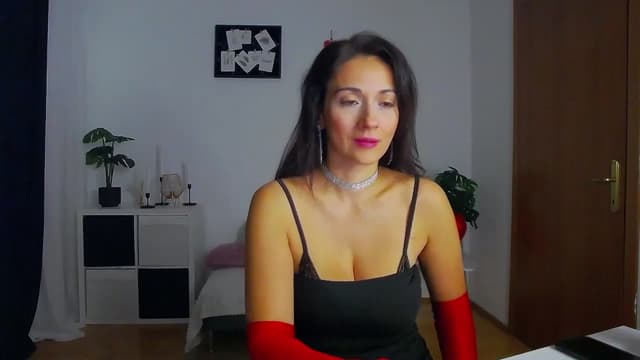 Gallery image thumbnail from Trixi's myfreecams stream on, 10/03/2024, 02:57 image 15 of 20