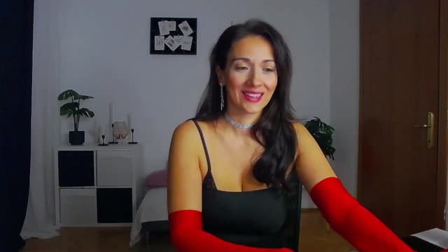 Gallery image thumbnail from Trixi's myfreecams stream on, 10/03/2024, 02:57 image 18 of 20