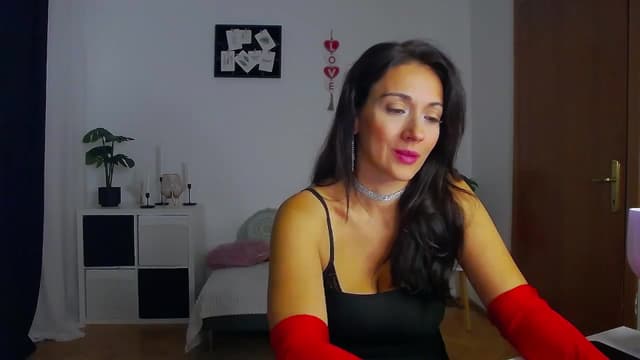 Gallery image thumbnail from Trixi's myfreecams stream on, 10/03/2024, 03:44 image 5 of 20