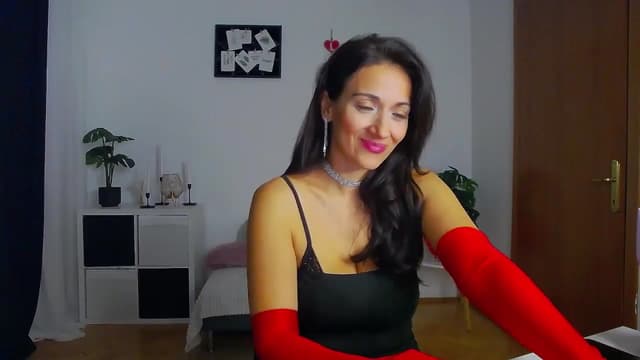 Gallery image thumbnail from Trixi's myfreecams stream on, 10/03/2024, 03:44 image 20 of 20