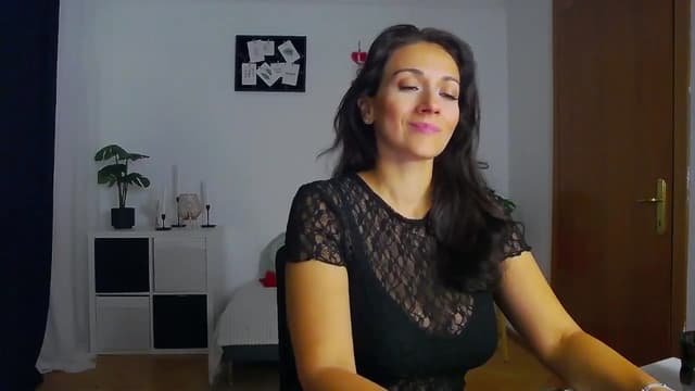 Gallery image thumbnail from Trixi's myfreecams stream on, 10/08/2024, 02:59 image 12 of 20