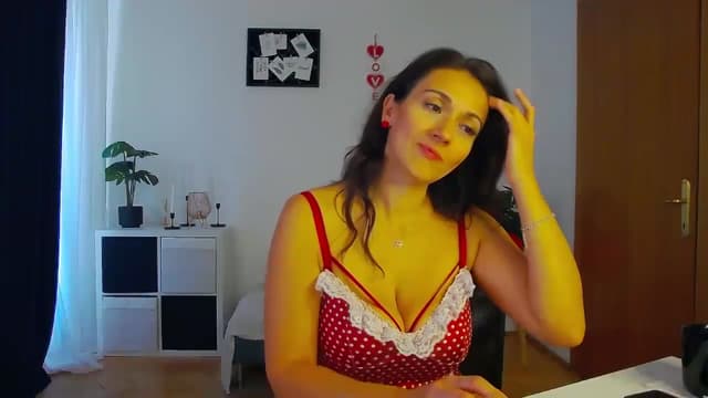 Gallery image thumbnail from Trixi's myfreecams stream on, 10/09/2024, 05:23 image 14 of 20