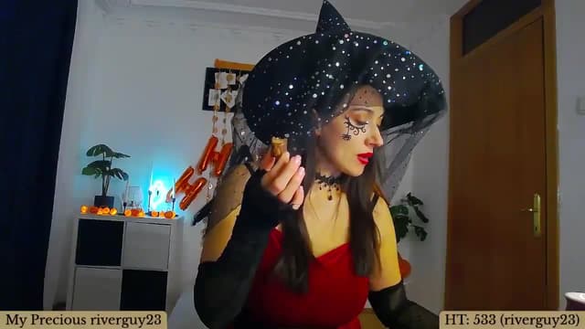 Gallery image thumbnail from Trixi's myfreecams stream on, 10/28/2024, 03:15 image 9 of 20