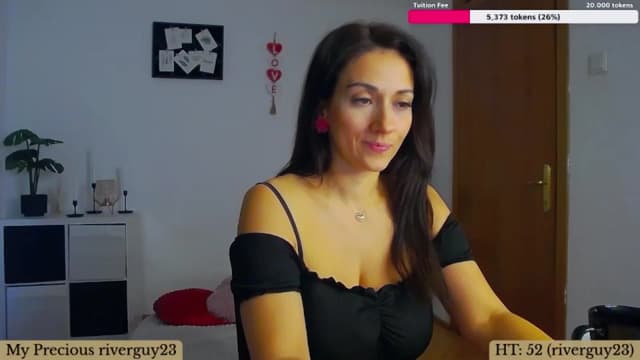 Gallery image thumbnail from Trixi's myfreecams stream on, 11/11/2024, 06:49 image 6 of 20