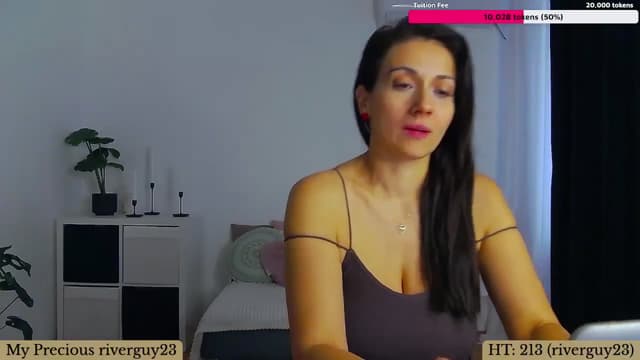 Gallery image thumbnail from Trixi's myfreecams stream on, 11/22/2024, 07:21 image 17 of 20