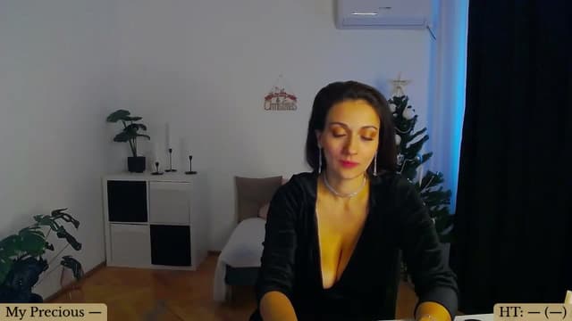 Gallery image thumbnail from Trixi's myfreecams stream on, 12/28/2024, 10:19 image 12 of 20