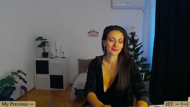 Gallery image thumbnail from Trixi's myfreecams stream on, 12/28/2024, 10:19 image 7 of 20