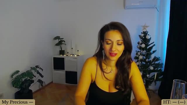 Gallery image thumbnail from Trixi's myfreecams stream on, 01/01/2025, 08:37 image 5 of 20