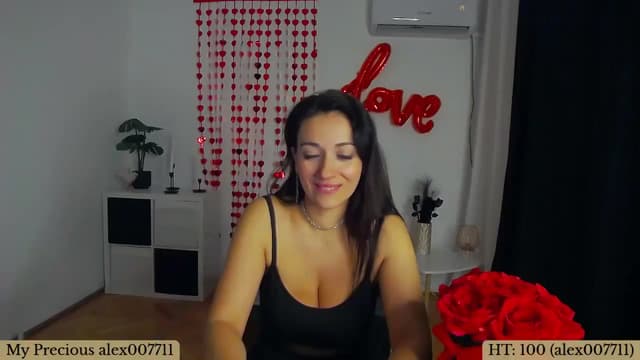 Gallery image thumbnail from Trixi's myfreecams stream on, 02/14/2025, 24:06 image 10 of 20