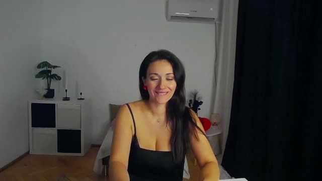 Gallery image thumbnail from Trixi's myfreecams stream on, 02/24/2025, 02:35 image 19 of 20