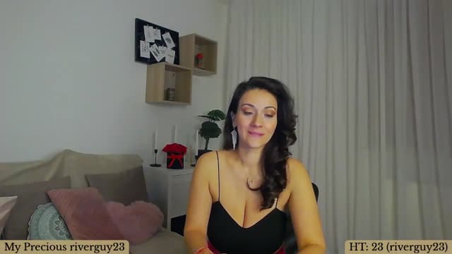 Gallery image thumbnail from Trixi's myfreecams stream on, 03/10/2025, 03:06 image 5 of 20