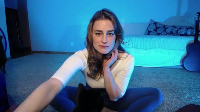 Gallery image thumbnail from Vedah's myfreecams stream on, 12/20/2022, 07:45 image 19 of 20