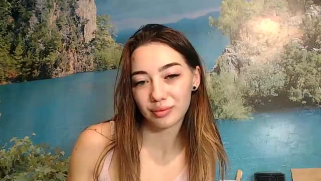 Gallery image thumbnail from Viena's myfreecams stream on, 11/09/2024, 18:06 image 13 of 20