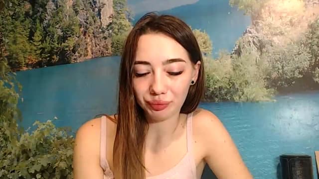 Gallery image thumbnail from Viena's myfreecams stream on, 11/09/2024, 20:21 image 3 of 20
