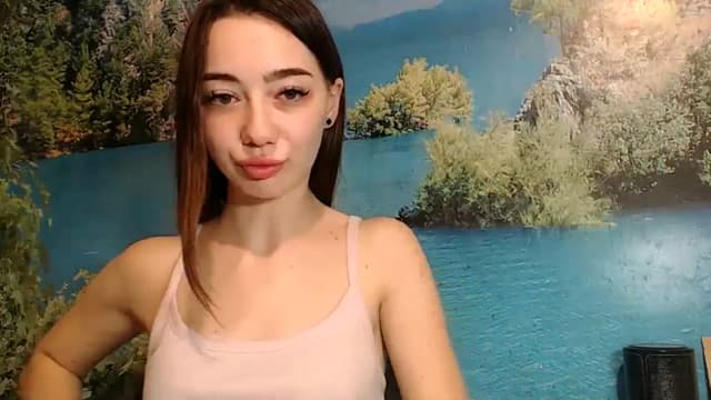 Gallery image thumbnail from Viena's myfreecams stream on, 11/09/2024, 20:21 image 17 of 20