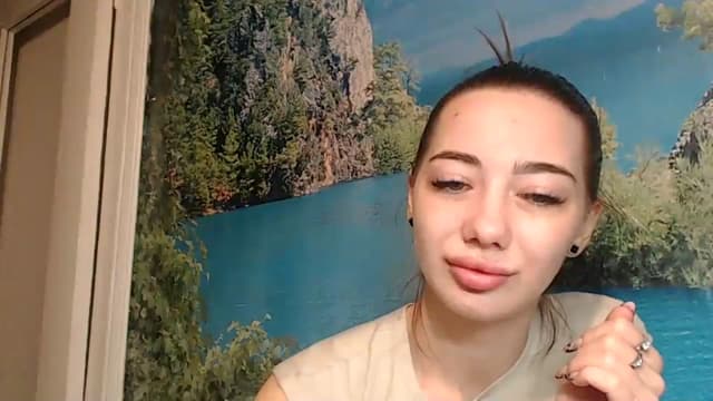Gallery image thumbnail from Viena's myfreecams stream on, 11/11/2024, 15:23 image 9 of 20