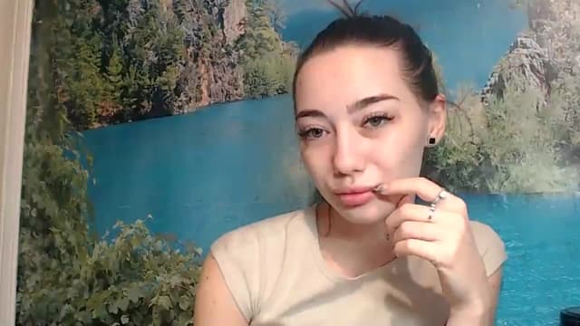 Gallery image thumbnail from Viena's myfreecams stream on, 11/11/2024, 15:23 image 4 of 20