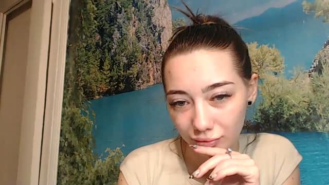 Gallery image thumbnail from Viena's myfreecams stream on, 11/11/2024, 15:23 image 14 of 20