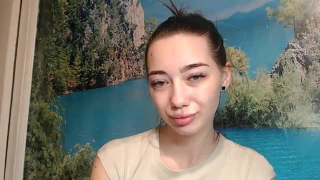 Gallery image thumbnail from Viena's myfreecams stream on, 11/11/2024, 15:23 image 5 of 20